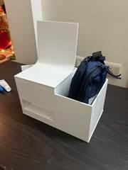 Functional testing: a school bag in the side bay.